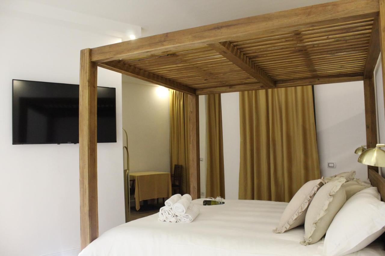 Hotel Domino